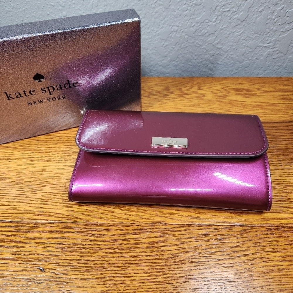 Kate Spade Kenzie Boxed Medium Flap Wristlet Dark Raspberry